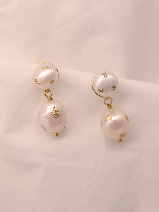 Gold Flakes Peal Earring